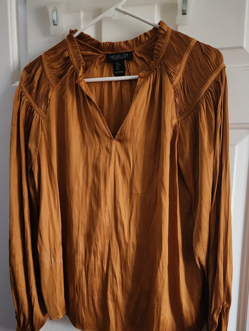 Small Gold Tone Blouse